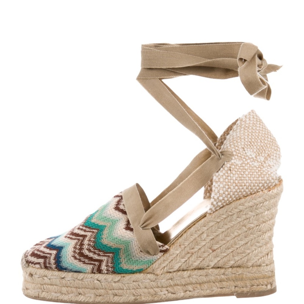 Missing colorful fabric platform wedge shoes Sz. 8